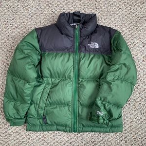 Boys North Face 550 down puffer jacket